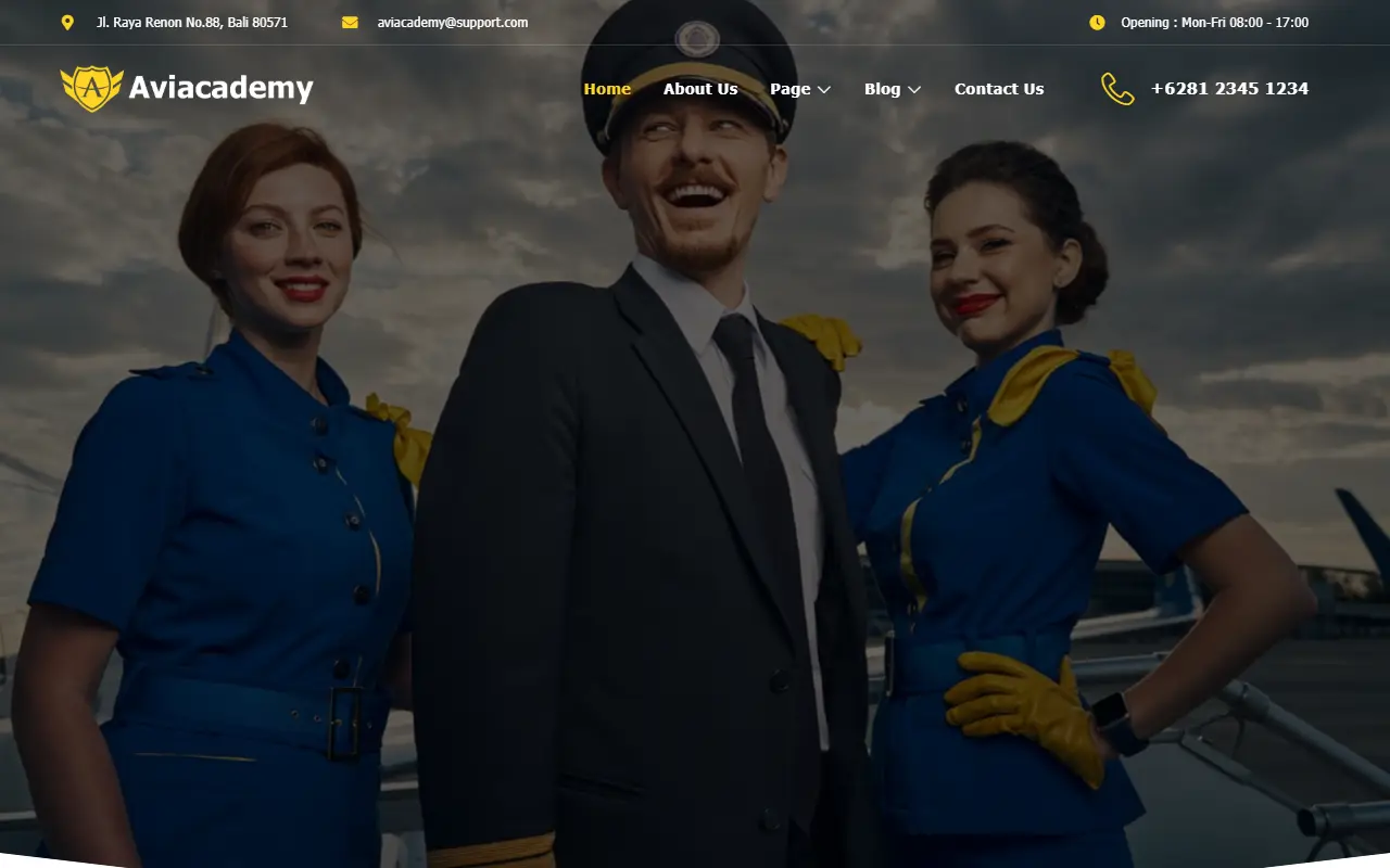 หน้าแรกของธีม Aviacademy Aviation บนคอมพิวเตอร์