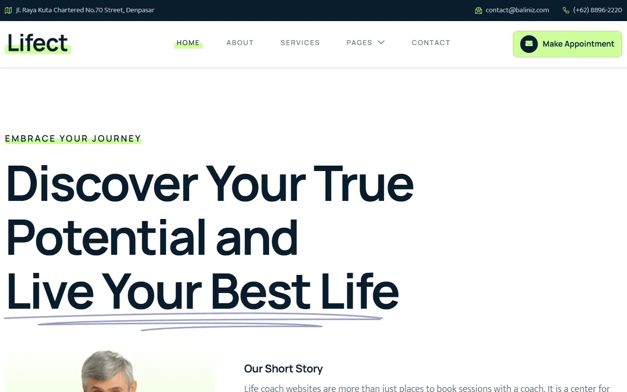 หน้าแรกของธีม Lifect Life Coach บนคอมพิวเตอร์